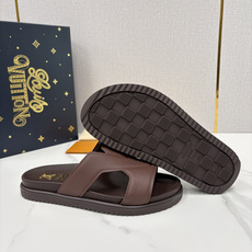 💋💍L家夏季新品 路易-威登 L*V PORTOFINO 凉拖 将法式奢华与夏日休闲完美 💋💍L家夏季新品 路易-威登 L*V PORTOFINO 凉拖 将法式奢华与夏日休闲完美