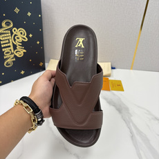 💋💍L家夏季新品 路易-威登 L*V PORTOFINO 凉拖 将法式奢华与夏日休闲完美 💋💍L家夏季新品 路易-威登 L*V PORTOFINO 凉拖 将法式奢华与夏日休闲完美