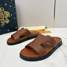 💋💍L家夏季新品 路易-威登 L*V PORTOFINO 凉拖 将法式奢华与夏日休闲完美 💋💍L家夏季新品 路易-威登 L*V PORTOFINO 凉拖 将法式奢华与夏日休闲完美
