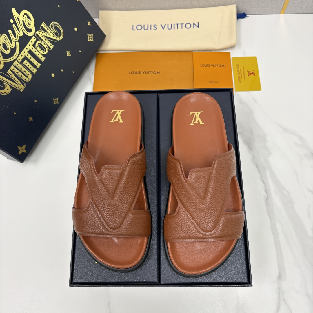 💋💍L家夏季新品  路易-威登    L*V  PORTOFINO 凉拖    将法式奢华与夏日休闲完美
