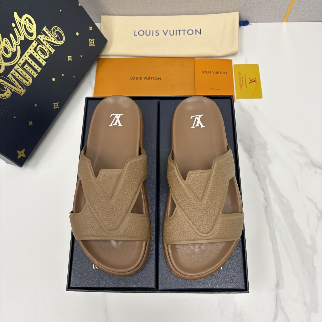 💋💍L家夏季新品  路易-威登    L*V  PORTOFINO 凉拖    将法式奢华与夏日休闲完美