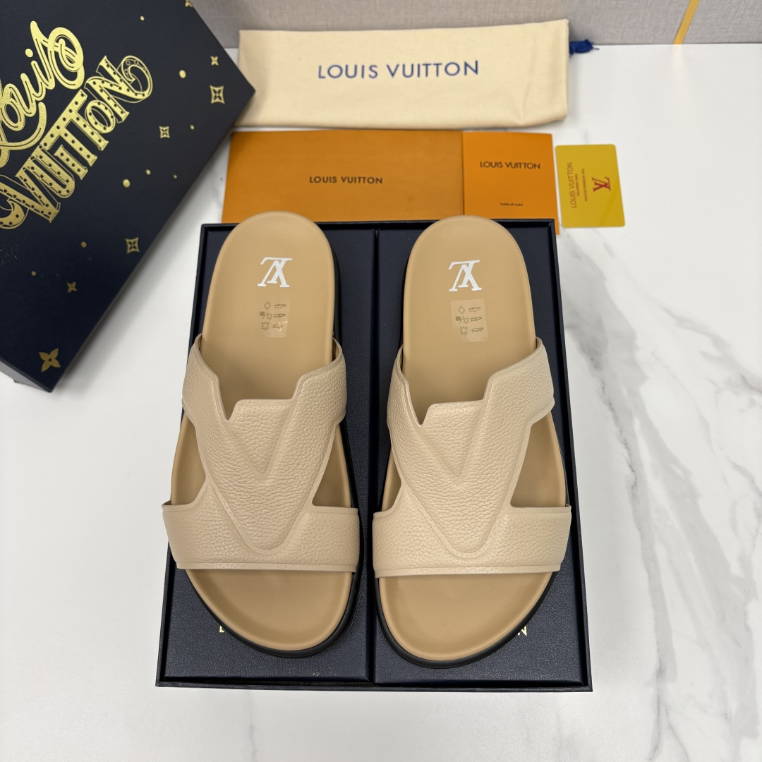 💋💍L家夏季新品  路易-威登    L*V  PORTOFINO 凉拖    将法式奢华与夏日休闲完美