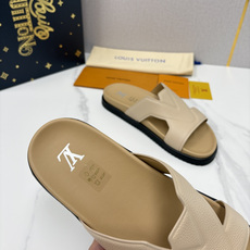 💋💍L家夏季新品 路易-威登 L*V PORTOFINO 凉拖 将法式奢华与夏日休闲完美 💋💍L家夏季新品 路易-威登 L*V PORTOFINO 凉拖 将法式奢华与夏日休闲完美