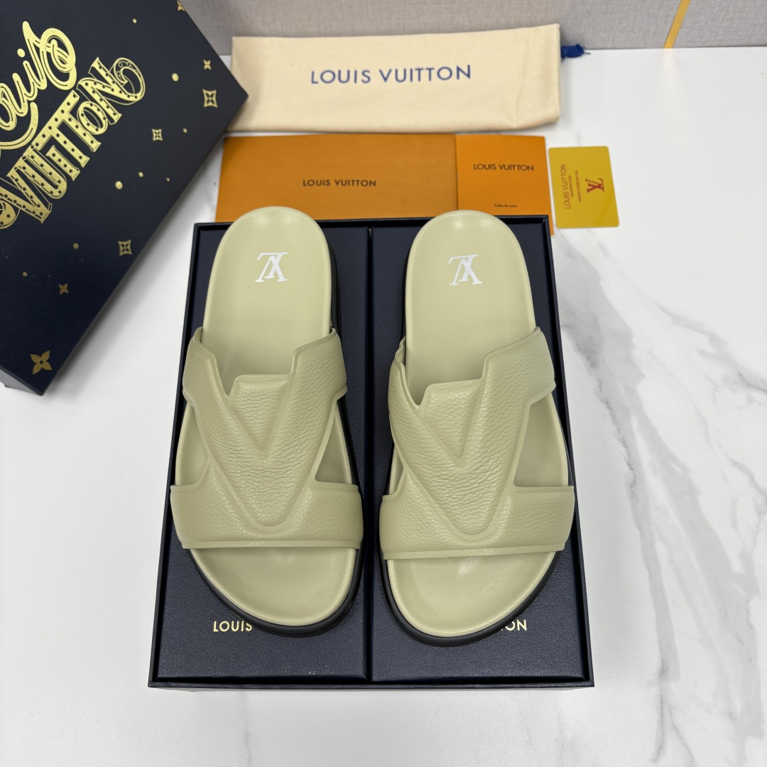 💋💍L家夏季新品  路易-威登    L*V  PORTOFINO 凉拖    将法式奢华与夏日休闲完美