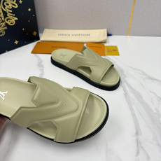 💋💍L家夏季新品 路易-威登 L*V PORTOFINO 凉拖 将法式奢华与夏日休闲完美 💋💍L家夏季新品 路易-威登 L*V PORTOFINO 凉拖 将法式奢华与夏日休闲完美