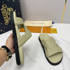 💋💍L家夏季新品 路易-威登 L*V PORTOFINO 凉拖 将法式奢华与夏日休闲完美 💋💍L家夏季新品 路易-威登 L*V PORTOFINO 凉拖 将法式奢华与夏日休闲完美