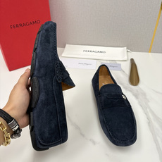 💋💍SF 菲拉~Ferragam* 新品GANCINI扣饰开车莫卡辛鞋 一脚蹬豆豆鞋便鞋 采用进 💋💍SF 菲拉~Ferragam* 新品GANCINI扣饰开车莫卡辛鞋 一脚蹬豆豆鞋便鞋 采用进