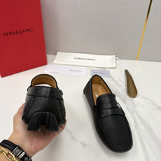 💋💍SF 菲拉~Ferragam* 新品GANCINI扣饰开车莫卡辛鞋 一脚蹬豆豆鞋便鞋 采用进 💋💍SF 菲拉~Ferragam* 新品GANCINI扣饰开车莫卡辛鞋 一脚蹬豆豆鞋便鞋 采用进