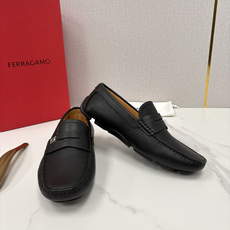 💋💍SF 菲拉~Ferragam* 新品GANCINI扣饰开车莫卡辛鞋 一脚蹬豆豆鞋便鞋 采用进 💋💍SF 菲拉~Ferragam* 新品GANCINI扣饰开车莫卡辛鞋 一脚蹬豆豆鞋便鞋 采用进
