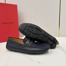 💋💍SF 菲拉~Ferragam* 新品GANCINI扣饰开车莫卡辛鞋 一脚蹬豆豆鞋便鞋 采用进 💋💍SF 菲拉~Ferragam* 新品GANCINI扣饰开车莫卡辛鞋 一脚蹬豆豆鞋便鞋 采用进