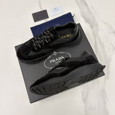 💋💍P家新品 情侣款👩❤️👨 Prad* 普拉-达 Collapse 网面与绒面皮革弹力运动鞋 💋💍P家新品 情侣款👩❤️👨 Prad* 普拉-达 Collapse 网面与绒面皮革弹力运动鞋
