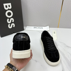 💋💍BOSS 男士新款 HUG*O BOSS男士休闲德训鞋 运动休闲的质感平衡。采用头层反毛牛皮 💋💍BOSS 男士新款 HUG*O BOSS男士休闲德训鞋 运动休闲的质感平衡。采用头层反毛牛皮