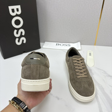 💋💍BOSS 男士新款 HUG*O BOSS男士休闲德训鞋 运动休闲的质感平衡。采用头层反毛牛皮 💋💍BOSS 男士新款 HUG*O BOSS男士休闲德训鞋 运动休闲的质感平衡。采用头层反毛牛皮