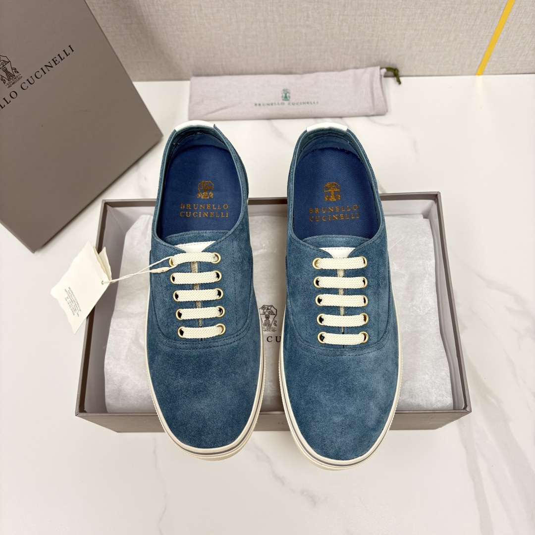 💋💍BC 家新品      Brunello Cucinell*  板鞋系列的标志胶底鞋款，休闲运动板鞋