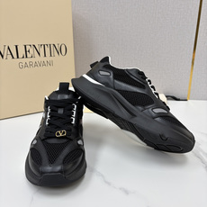 💋💍VT家新品 🆕 华伦-天奴 Valentin* Garavan* Demi Vee 撞色拼接 💋💍VT家新品 🆕 华伦-天奴 Valentin* Garavan* Demi Vee 撞色拼接