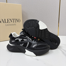 💋💍VT家新品 🆕 华伦-天奴 Valentin* Garavan* Demi Vee 撞色拼接 💋💍VT家新品 🆕 华伦-天奴 Valentin* Garavan* Demi Vee 撞色拼接