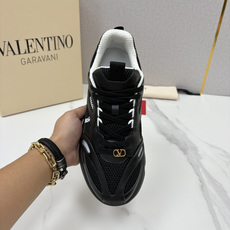 💋💍VT家新品 🆕 华伦-天奴 Valentin* Garavan* Demi Vee 撞色拼接 💋💍VT家新品 🆕 华伦-天奴 Valentin* Garavan* Demi Vee 撞色拼接