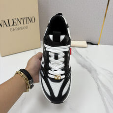 💋💍VT家新品 🆕 华伦-天奴 Valentin* Garavan* Demi Vee 撞色拼接 💋💍VT家新品 🆕 华伦-天奴 Valentin* Garavan* Demi Vee 撞色拼接