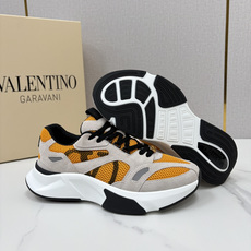 💋💍VT家新品 🆕 华伦-天奴 Valentin* Garavan* Demi Vee 撞色拼接 💋💍VT家新品 🆕 华伦-天奴 Valentin* Garavan* Demi Vee 撞色拼接