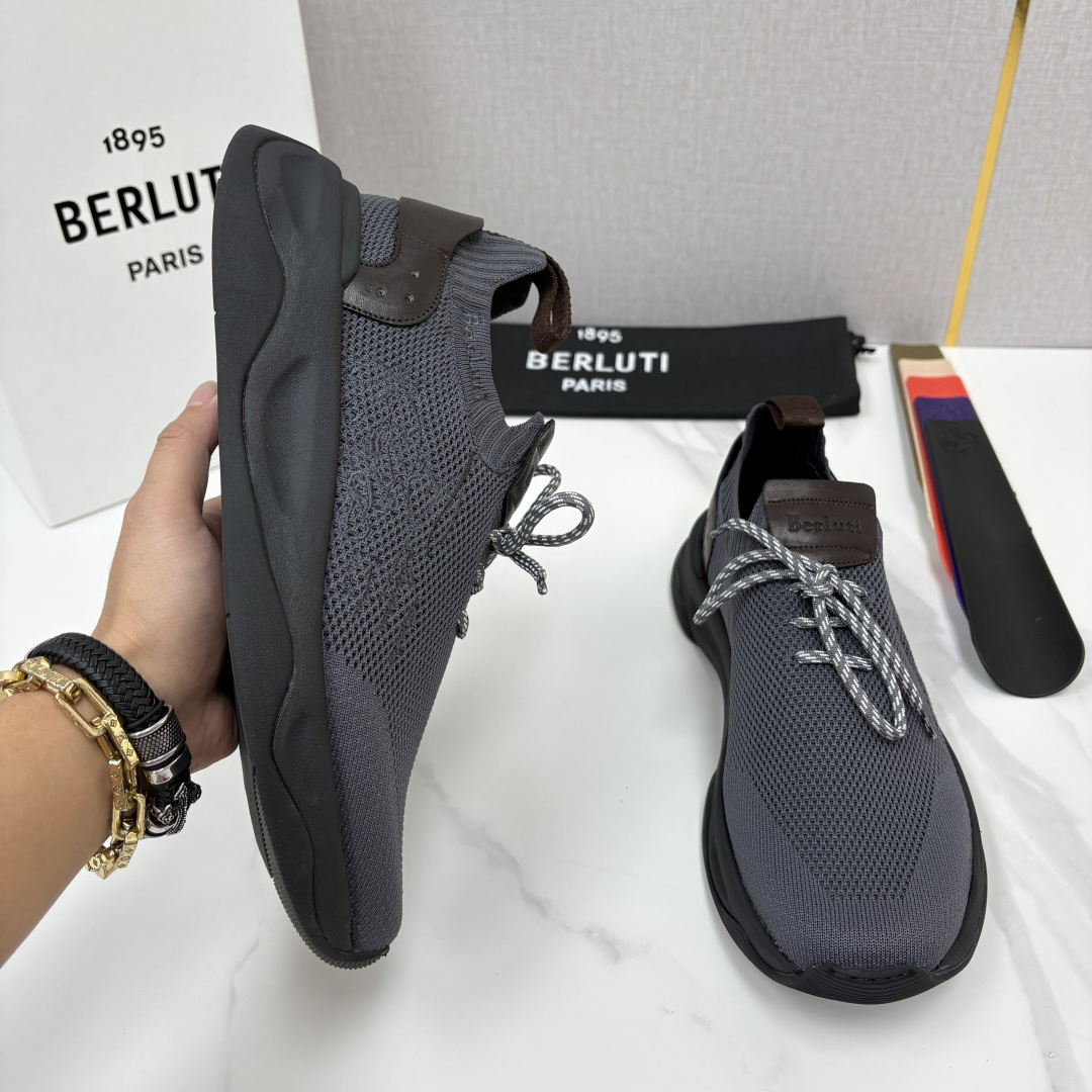 💋💍Berlut* 布鲁提新品 升级版第二代大底 Shadow飞织运动鞋 原版开发打造 官方 13,600 作 💋💍Berlut* 布鲁提新品 升级版第二代大底 Shadow飞织运动鞋 原版开发打造 官方 13,600 作
