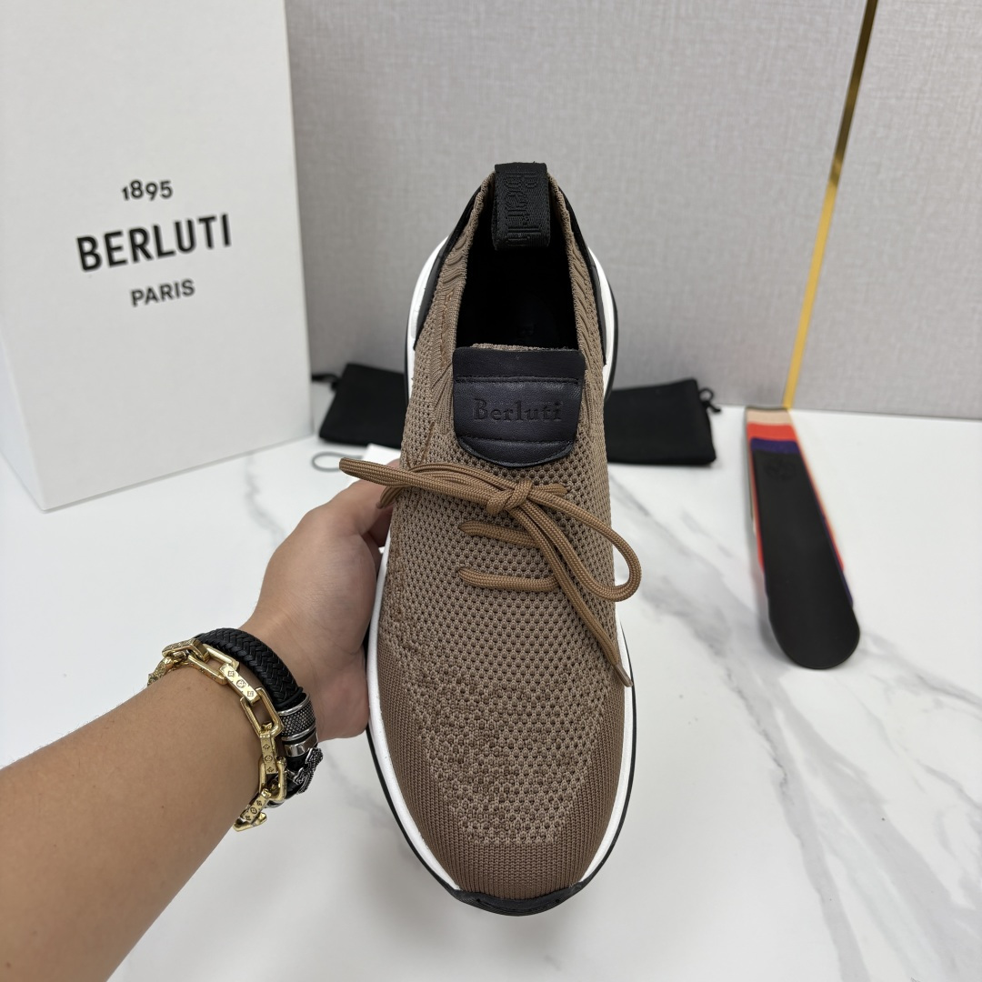 💋💍Berlut* 布鲁提新品 升级版第二代大底 Shadow飞织运动鞋 原版开发打造 官方 13,600 作 💋💍Berlut* 布鲁提新品 升级版第二代大底 Shadow飞织运动鞋 原版开发打造 官方 13,600 作