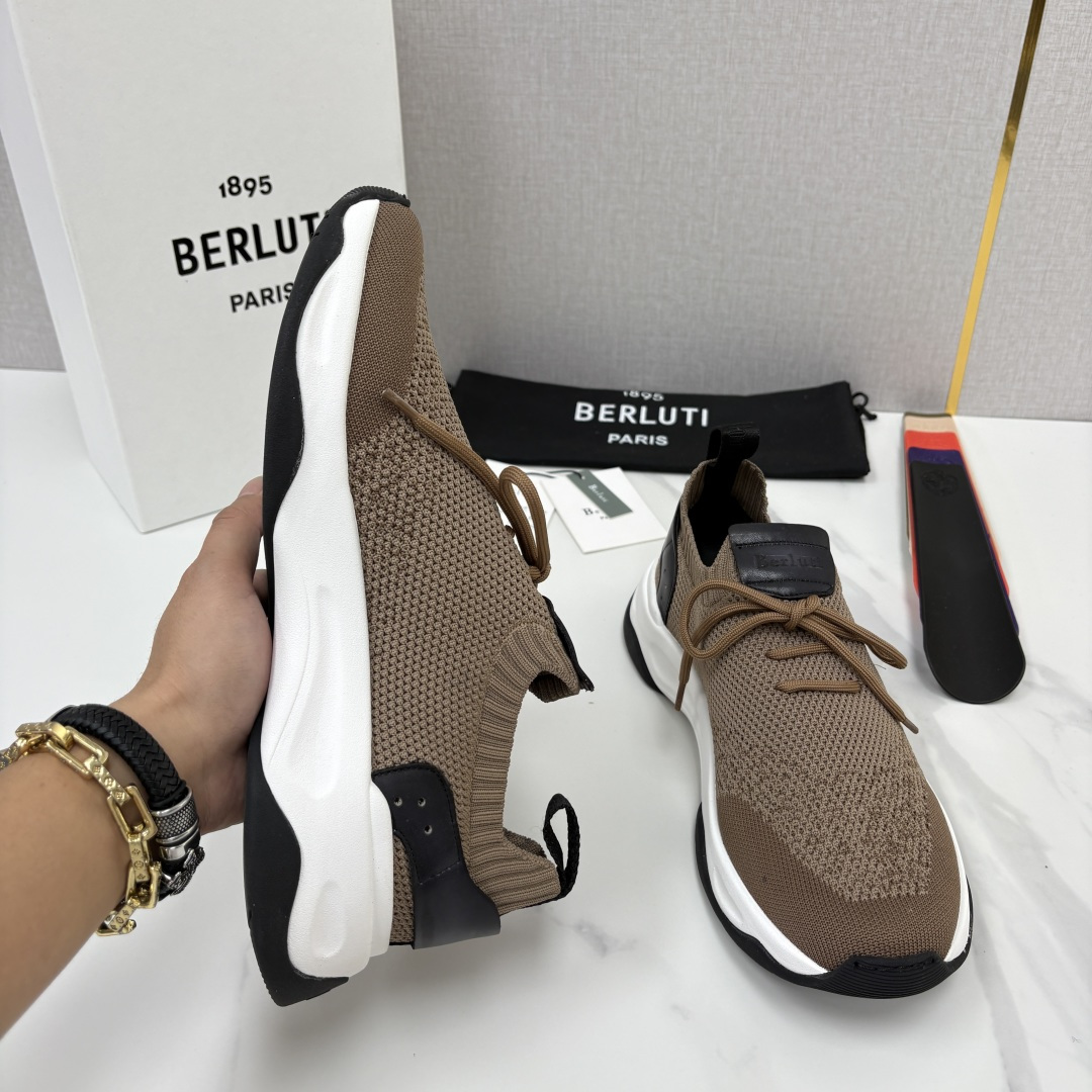 💋💍Berlut* 布鲁提新品 升级版第二代大底 Shadow飞织运动鞋 原版开发打造 官方 13,600 作 💋💍Berlut* 布鲁提新品 升级版第二代大底 Shadow飞织运动鞋 原版开发打造 官方 13,600 作