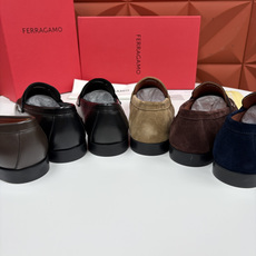 💋💍SF家 菲拉~ 新品GANCINI扣饰男士莫卡新乐福鞋皮鞋 一脚蹬便鞋 官方 7680 这款牛皮乐福鞋 💋💍SF家 菲拉~ 新品GANCINI扣饰男士莫卡新乐福鞋皮鞋 一脚蹬便鞋 官方 7680 这款牛皮乐福鞋