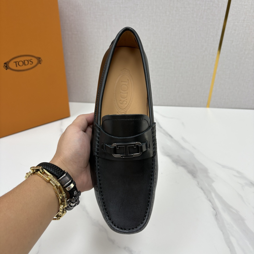 💋💍TOD*S 托德-斯 新品豆豆底乐福鞋系列 意式匠心与舒适美学的融合 TOD*S 作为意大利奢华皮具与鞋履品 💋💍TOD*S 托德-斯 新品豆豆底乐福鞋系列 意式匠心与舒适美学的融合 TOD*S 作为意大利奢华皮具与鞋履品