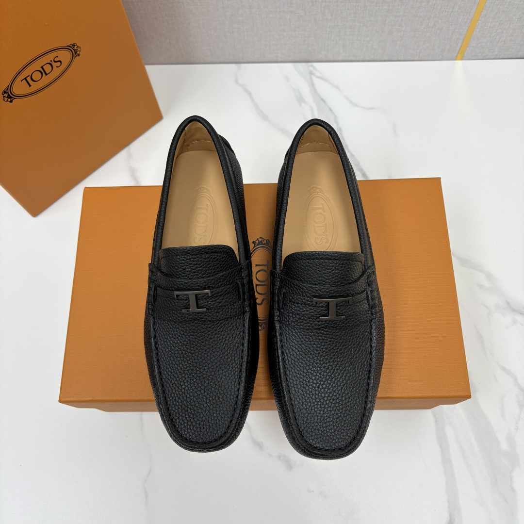 💋💍TOD*S 托德-斯 新品豆豆底乐福鞋系列 意式匠心与舒适美学的融合 TOD*S 作为意大利奢华皮具与鞋履品 💋💍TOD*S 托德-斯 新品豆豆底乐福鞋系列 意式匠心与舒适美学的融合 TOD*S 作为意大利奢华皮具与鞋履品