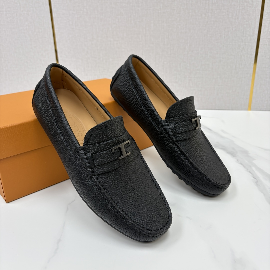 💋💍TOD*S  托德-斯 新品豆豆底乐福鞋系列   意式匠心与舒适美学的融合  TOD*S 作为意大利奢华皮具与鞋履品