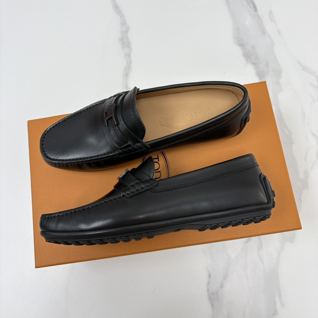 💋💍TOD*S 托德-斯 新品豆豆底乐福鞋系列 意式匠心与舒适美学的融合 TOD*S 作为意大利奢华皮具与鞋履品 💋💍TOD*S 托德-斯 新品豆豆底乐福鞋系列 意式匠心与舒适美学的融合 TOD*S 作为意大利奢华皮具与鞋履品
