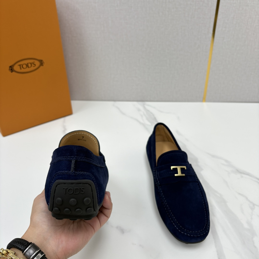 💋💍TOD*S 托德-斯 新品豆豆底乐福鞋系列 意式匠心与舒适美学的融合 TOD*S 作为意大利奢华皮具与鞋履品 💋💍TOD*S 托德-斯 新品豆豆底乐福鞋系列 意式匠心与舒适美学的融合 TOD*S 作为意大利奢华皮具与鞋履品