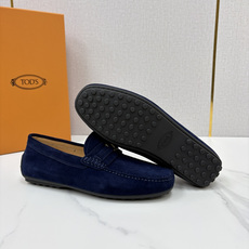 💋💍TOD*S 托德-斯 新品豆豆底乐福鞋系列 意式匠心与舒适美学的融合 TOD*S 作为意大利奢华皮具与鞋履品 💋💍TOD*S 托德-斯 新品豆豆底乐福鞋系列 意式匠心与舒适美学的融合 TOD*S 作为意大利奢华皮具与鞋履品