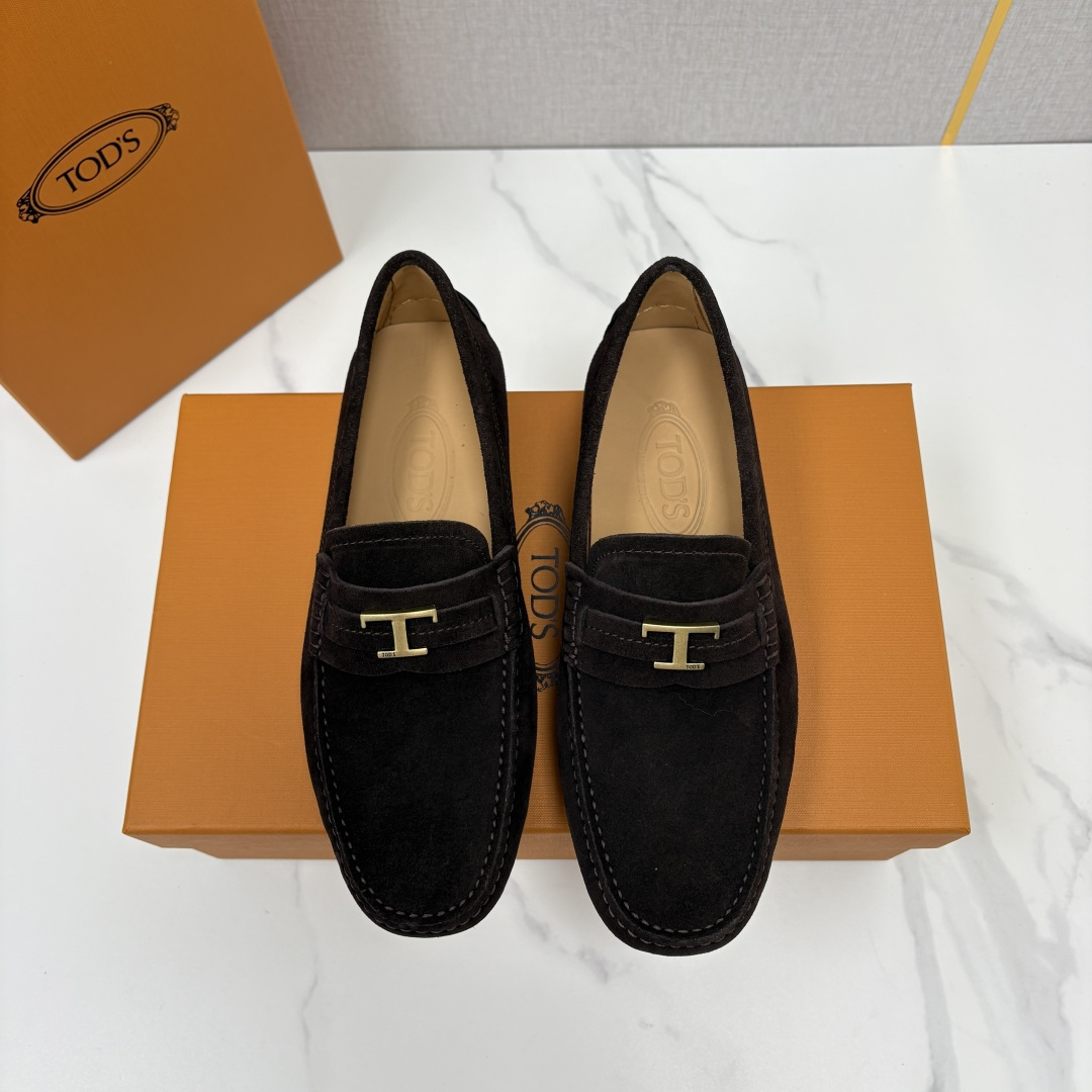 💋💍TOD*S 托德-斯 新品豆豆底乐福鞋系列 意式匠心与舒适美学的融合 TOD*S 作为意大利奢华皮具与鞋履品 💋💍TOD*S 托德-斯 新品豆豆底乐福鞋系列 意式匠心与舒适美学的融合 TOD*S 作为意大利奢华皮具与鞋履品