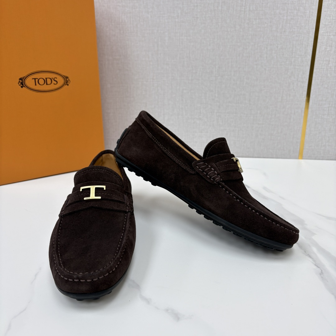 💋💍TOD*S 托德-斯 新品豆豆底乐福鞋系列 意式匠心与舒适美学的融合 TOD*S 作为意大利奢华皮具与鞋履品 💋💍TOD*S 托德-斯 新品豆豆底乐福鞋系列 意式匠心与舒适美学的融合 TOD*S 作为意大利奢华皮具与鞋履品