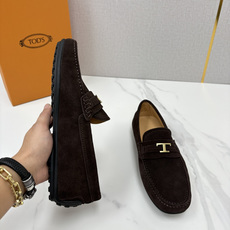 💋💍TOD*S 托德-斯 新品豆豆底乐福鞋系列 意式匠心与舒适美学的融合 TOD*S 作为意大利奢华皮具与鞋履品 💋💍TOD*S 托德-斯 新品豆豆底乐福鞋系列 意式匠心与舒适美学的融合 TOD*S 作为意大利奢华皮具与鞋履品