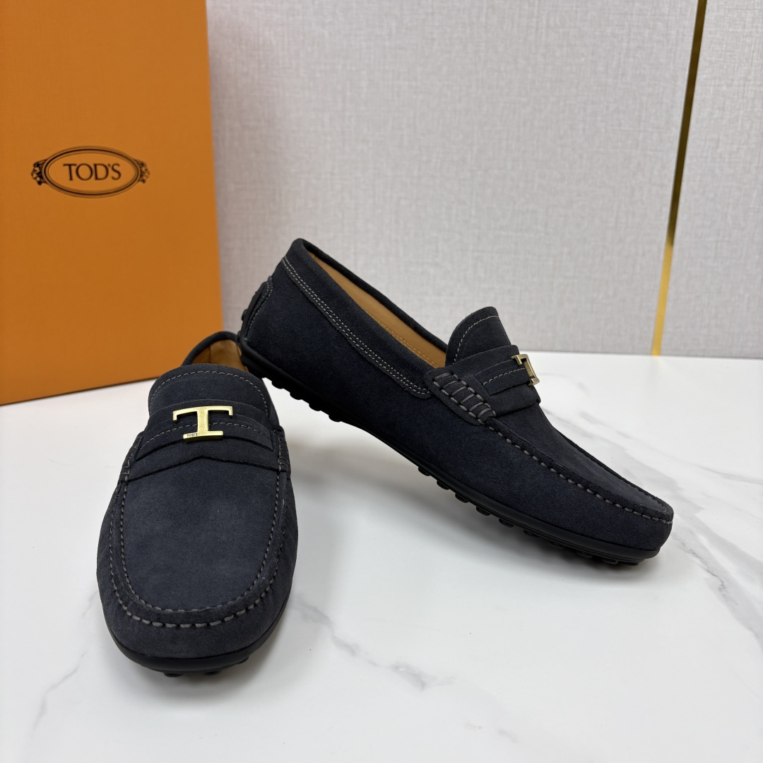 💋💍TOD*S 托德-斯 新品豆豆底乐福鞋系列 意式匠心与舒适美学的融合 TOD*S 作为意大利奢华皮具与鞋履品 💋💍TOD*S 托德-斯 新品豆豆底乐福鞋系列 意式匠心与舒适美学的融合 TOD*S 作为意大利奢华皮具与鞋履品