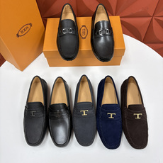 💋💍TOD*S 托德-斯 新品豆豆底乐福鞋系列 意式匠心与舒适美学的融合 TOD*S 作为意大利奢华皮具与鞋履品 💋💍TOD*S 托德-斯 新品豆豆底乐福鞋系列 意式匠心与舒适美学的融合 TOD*S 作为意大利奢华皮具与鞋履品