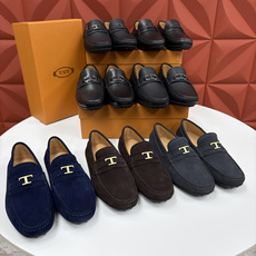 💋💍TOD*S 托德-斯 新品豆豆底乐福鞋系列 意式匠心与舒适美学的融合 TOD*S 作为意大利奢华皮具与鞋履品 💋💍TOD*S 托德-斯 新品豆豆底乐福鞋系列 意式匠心与舒适美学的融合 TOD*S 作为意大利奢华皮具与鞋履品