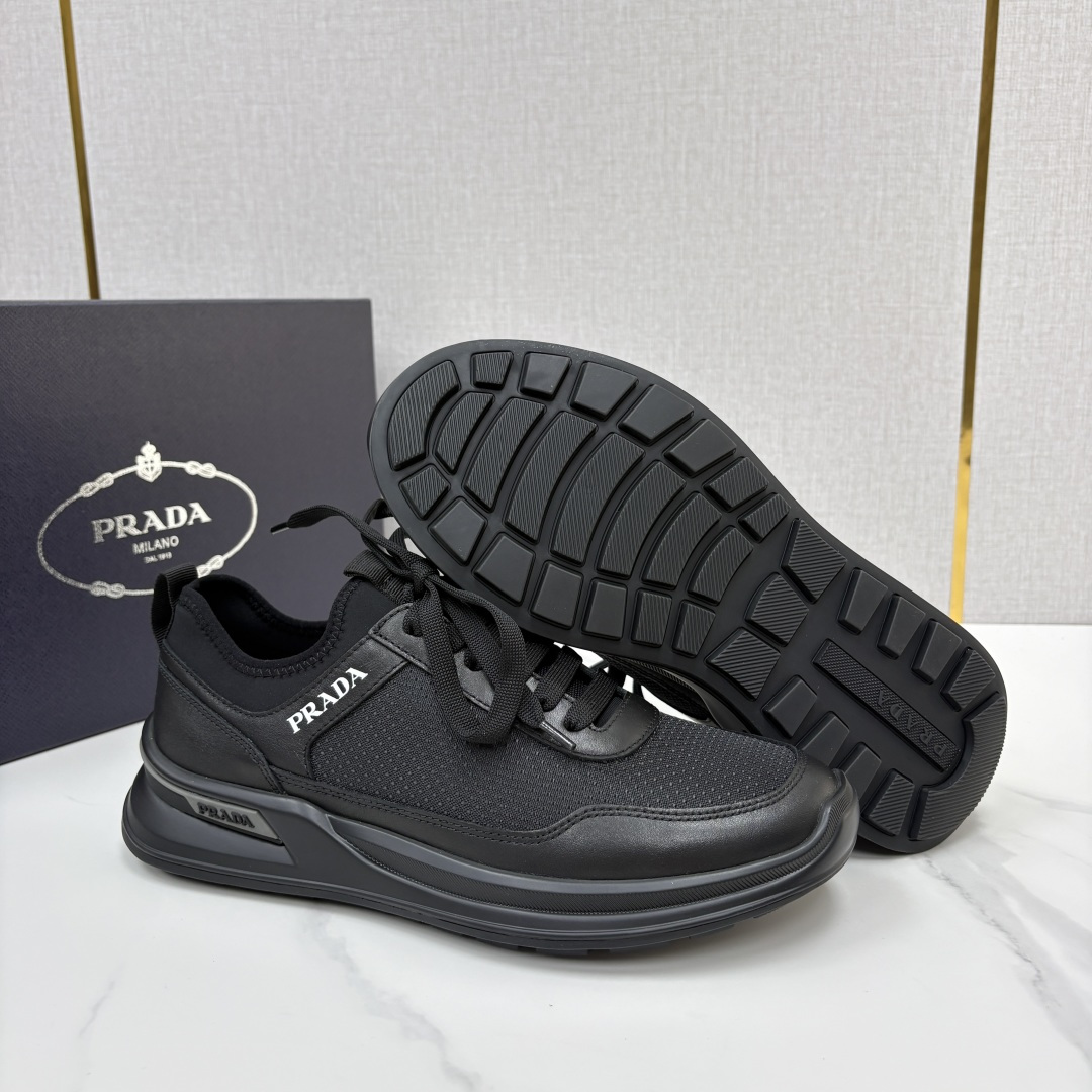 💋💍P 家新品 Prad* 普拉-达 新款男士小牛皮拼网布运动鞋出货! 莞产猛货。机能风休闲鞋 | 豪门贵公子的“ 💋💍P 家新品 Prad* 普拉-达 新款男士小牛皮拼网布运动鞋出货! 莞产猛货。机能风休闲鞋 | 豪门贵公子的“
