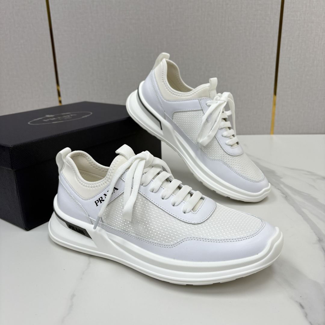💋💍P 家新品  Prad* 普拉-达   新款男士小牛皮拼网布运动鞋出货！ 莞产猛货。机能风休闲鞋 | 豪门贵公子的“
