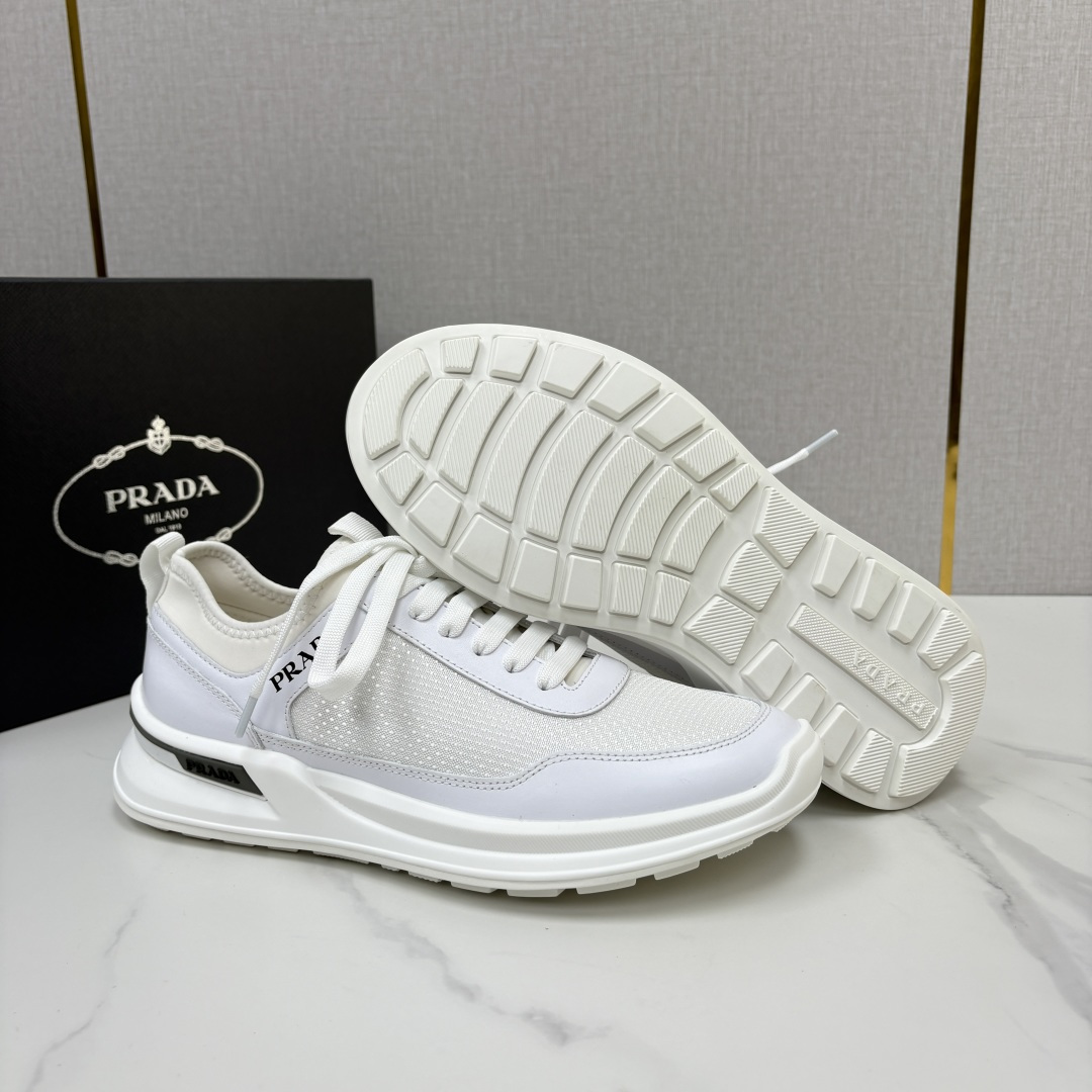 💋💍P 家新品  Prad* 普拉-达   新款男士小牛皮拼网布运动鞋出货！ 莞产猛货。机能风休闲鞋 | 豪门贵公子的“