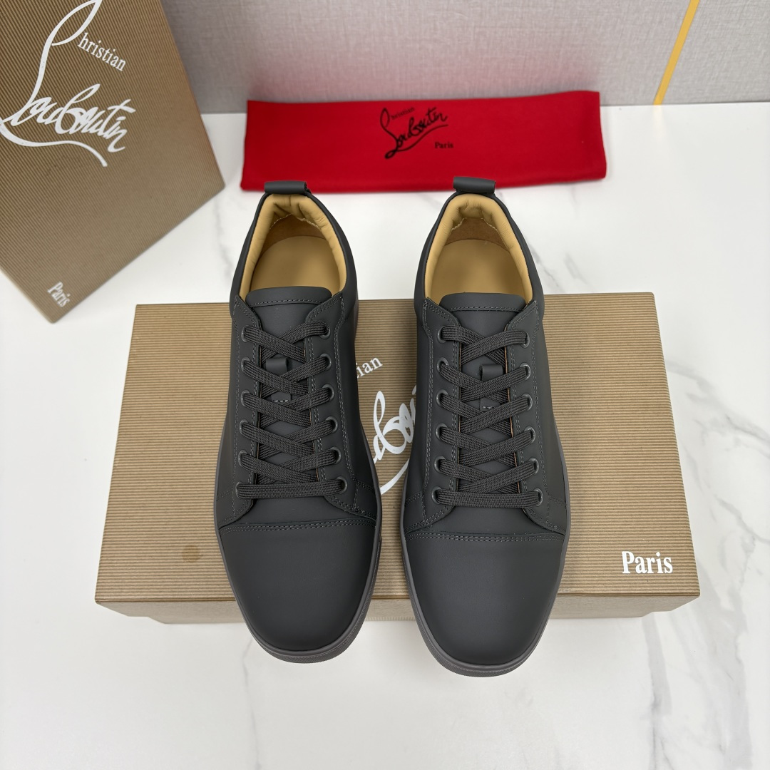 💋💍CL家官方同步新品 🆑Christia* Loubouti*(红底鞋) 男士运动鞋休闲鞋板鞋系列 低调 💋💍CL家官方同步新品 🆑Christia* Loubouti*(红底鞋) 男士运动鞋休闲鞋板鞋系列 低调