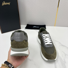 💋💍 Brion* (布里-奥尼) 男士新款轻奢休闲运动鞋 该品牌于1945年创立于意大利罗马的男装奢侈品牌 💋💍 Brion* (布里-奥尼) 男士新款轻奢休闲运动鞋 该品牌于1945年创立于意大利罗马的男装奢侈品牌