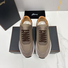 💋💍 Brion* (布里-奥尼) 男士新款轻奢休闲运动鞋 该品牌于1945年创立于意大利罗马的男装奢侈品牌 💋💍 Brion* (布里-奥尼) 男士新款轻奢休闲运动鞋 该品牌于1945年创立于意大利罗马的男装奢侈品牌