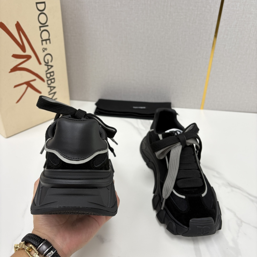 💋💍DG 家新品 Dolce &Gabban* 杜嘉~班纳 奢华复古机能风潮 Country Road 💋💍DG 家新品 Dolce &Gabban* 杜嘉~班纳 奢华复古机能风潮 Country Road