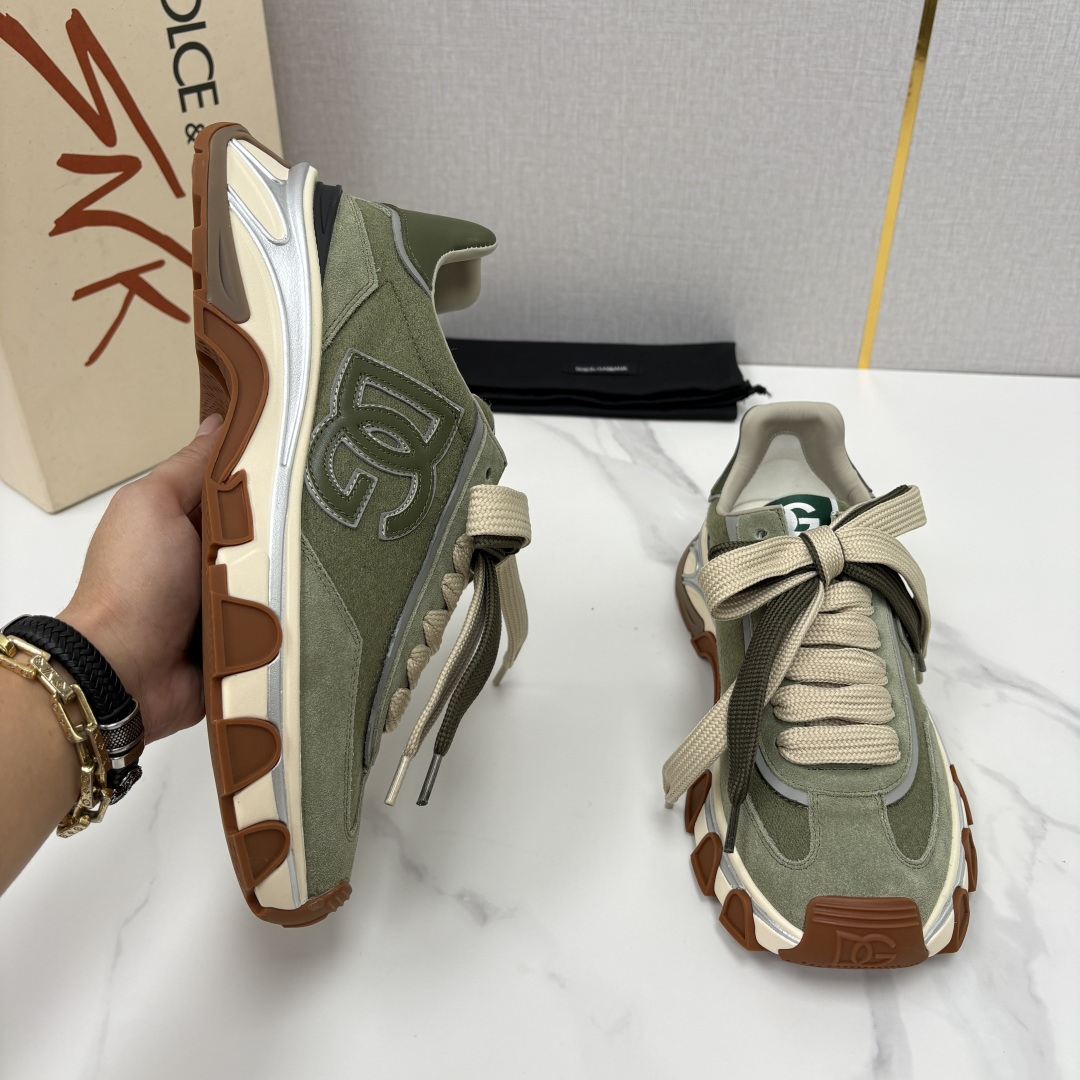 💋💍DG 家新品 Dolce &Gabban* 杜嘉~班纳 奢华复古机能风潮 Country Road 💋💍DG 家新品 Dolce &Gabban* 杜嘉~班纳 奢华复古机能风潮 Country Road