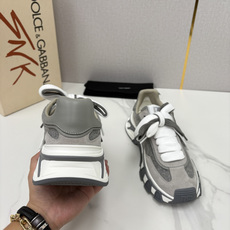 💋💍DG 家新品 Dolce &Gabban* 杜嘉~班纳 奢华复古机能风潮 Country Road 💋💍DG 家新品 Dolce &Gabban* 杜嘉~班纳 奢华复古机能风潮 Country Road