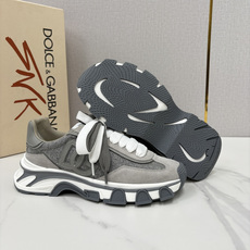 💋💍DG 家新品 Dolce &Gabban* 杜嘉~班纳 奢华复古机能风潮 Country Road 💋💍DG 家新品 Dolce &Gabban* 杜嘉~班纳 奢华复古机能风潮 Country Road