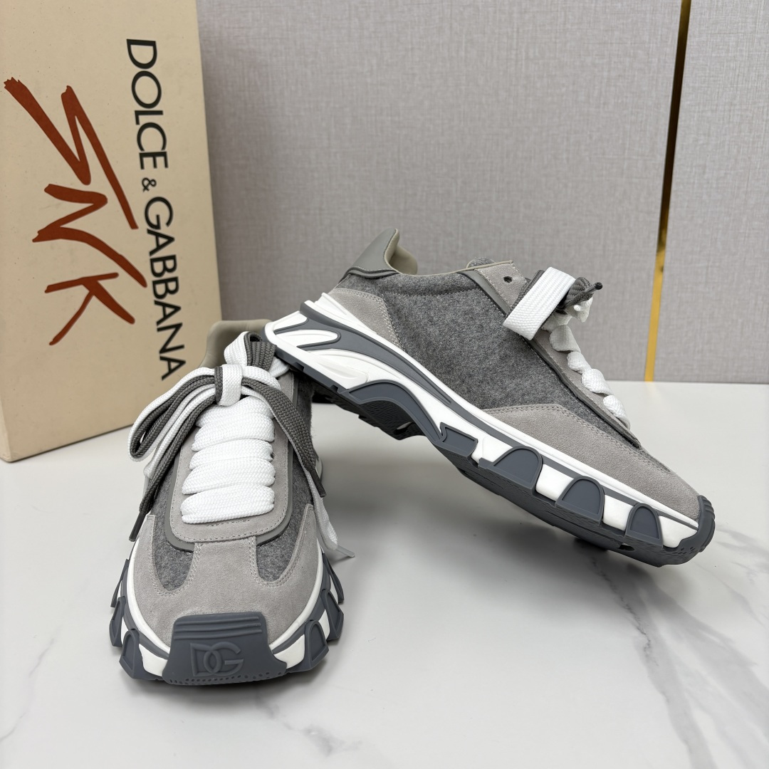 💋💍DG 家新品 Dolce &Gabban* 杜嘉~班纳 奢华复古机能风潮 Country Road 💋💍DG 家新品 Dolce &Gabban* 杜嘉~班纳 奢华复古机能风潮 Country Road